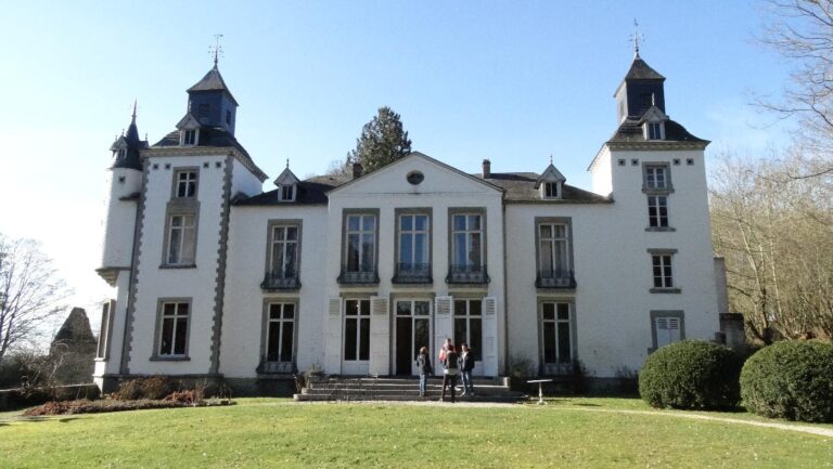 Mettet » Patrimoine » Un dimanche au château 2026