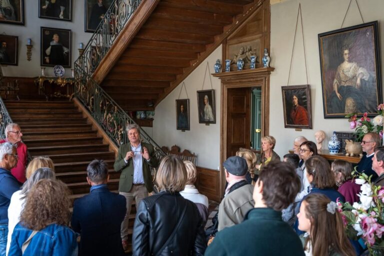 Faimes > Patrimoine > Vestalia au château de Waleffe – visite de l’herboristerie et du château 2026