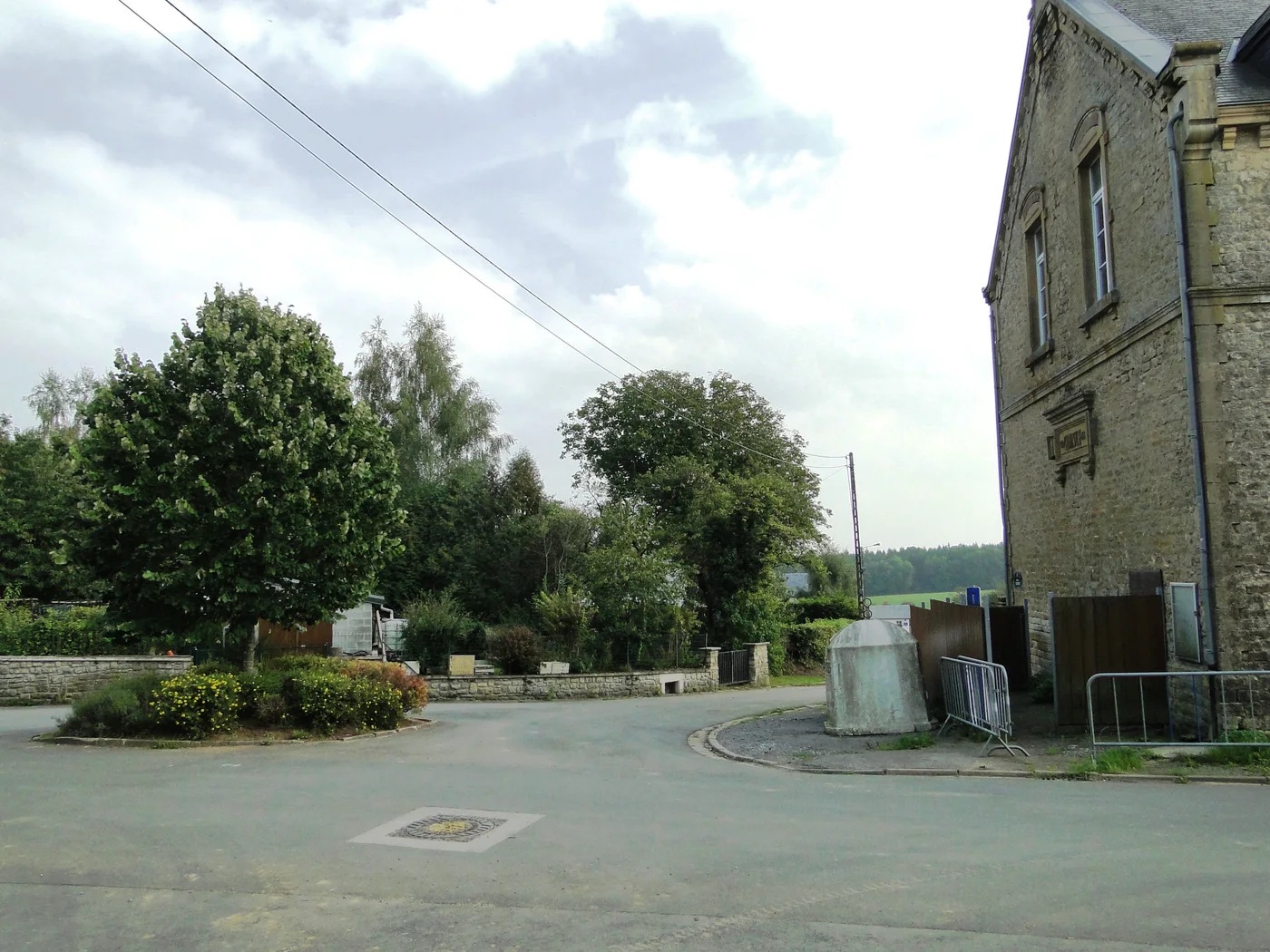 Le centre du village de Guirsch — Guirsch, un des Plus Beaux Villages de Wallonie (Arlon, province de Luxembourg)