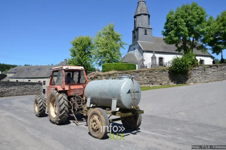 Our (Paliseul), village de pierre : un des Plus Beaux Villages de Wallonie