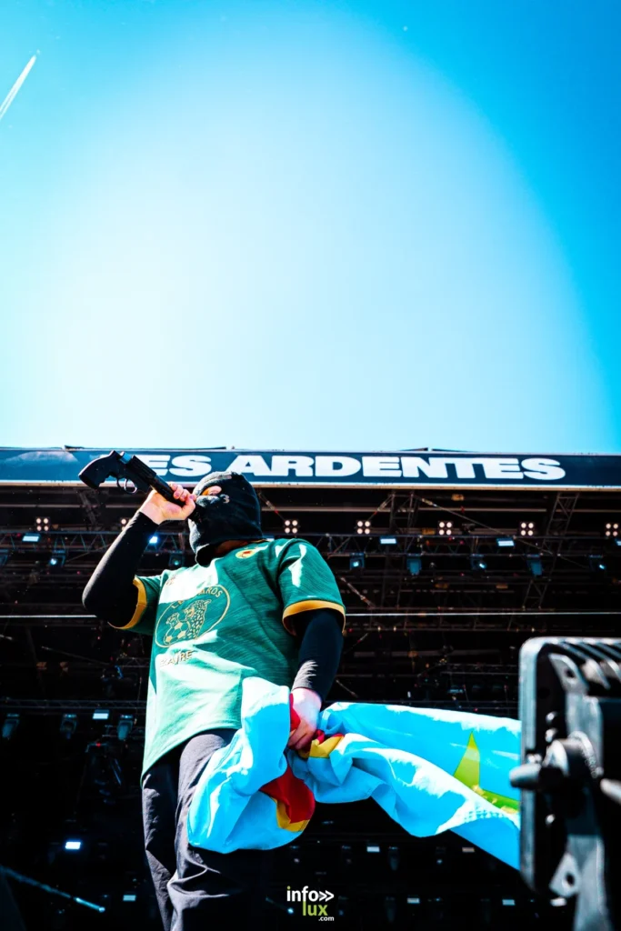 Kalash Criminel sur scène festival Les Ardentes 2026 Belgique.