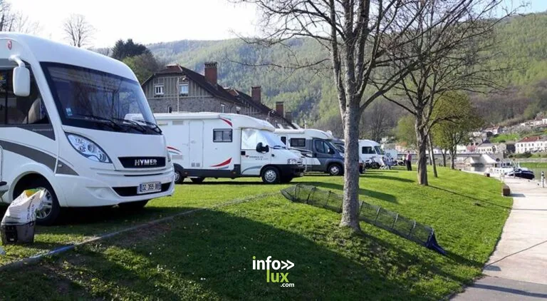 Aire de Camping-Car de Monthermé