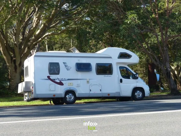 Aire de camping car - Fumay