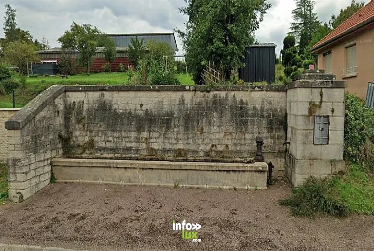 Ancienne auge de Bussières-les-Belmont