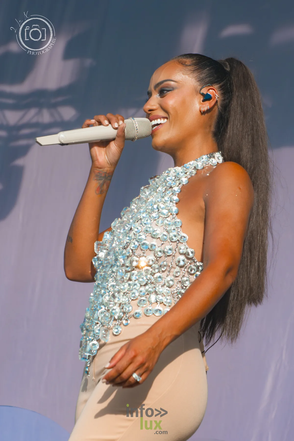 Amel Bent en concert au Baudet'stival 2026 de Bertrix