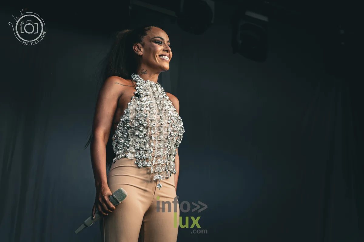 Amel Bent en concert au Baudet'stival 2026 de Bertrix