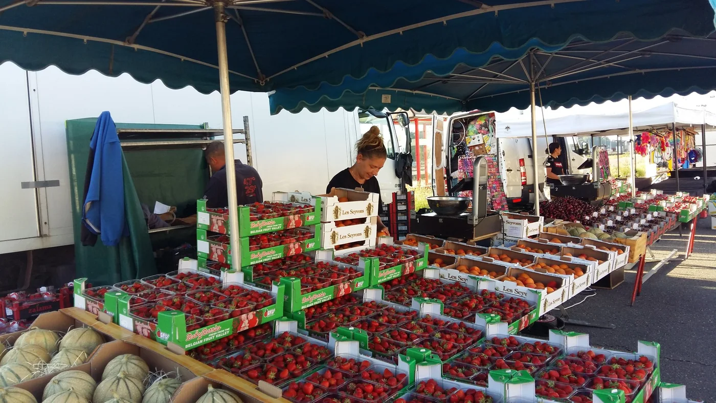 Marché public à Bertrix (Fête Nationale du 21 juillet)