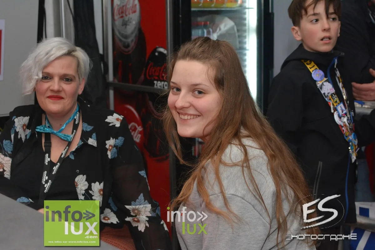 Carnaval de Virton / Saint-Mard – Soirée 80-90 2020 — photo 11