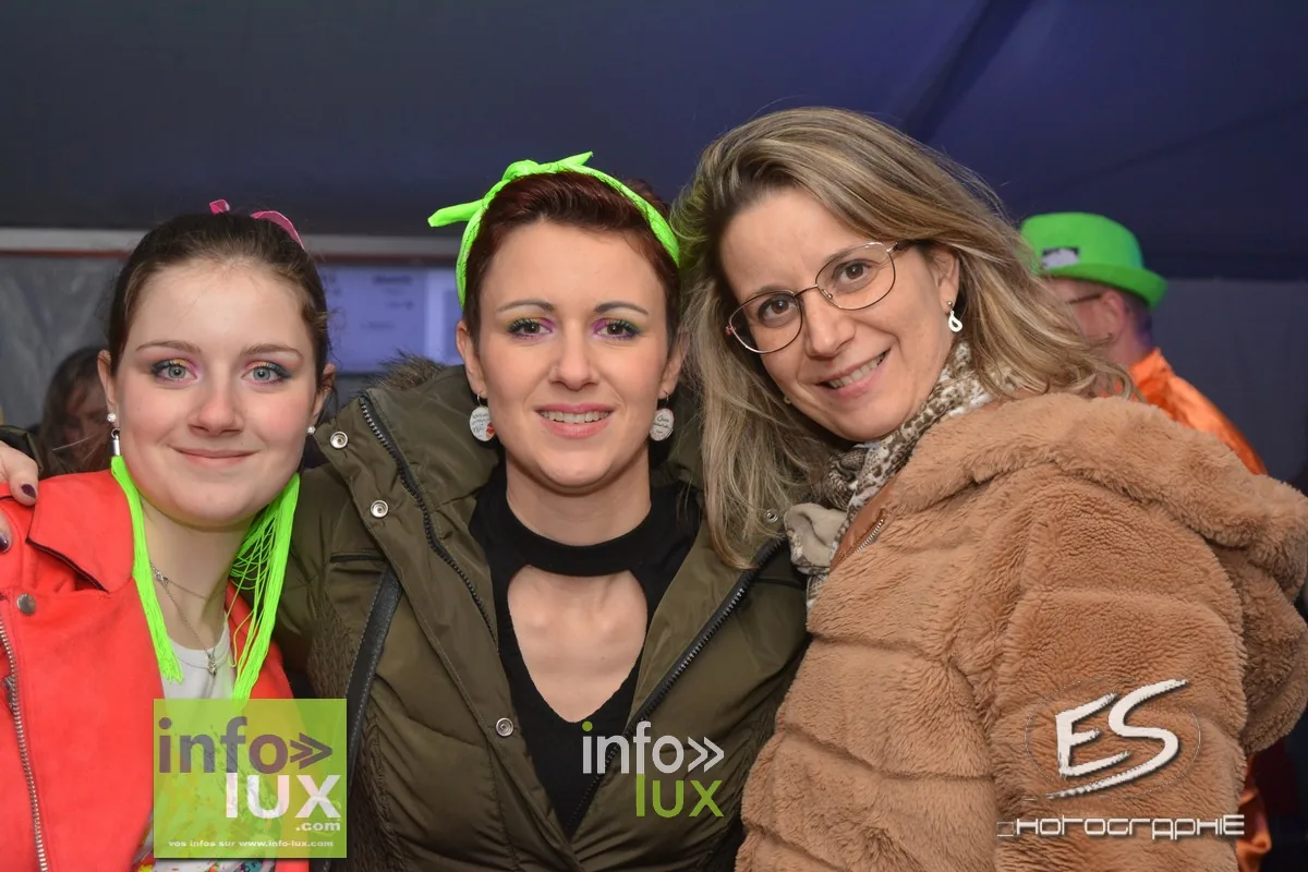 Carnaval de Virton / Saint-Mard – Soirée 80-90 2020 — photo 21