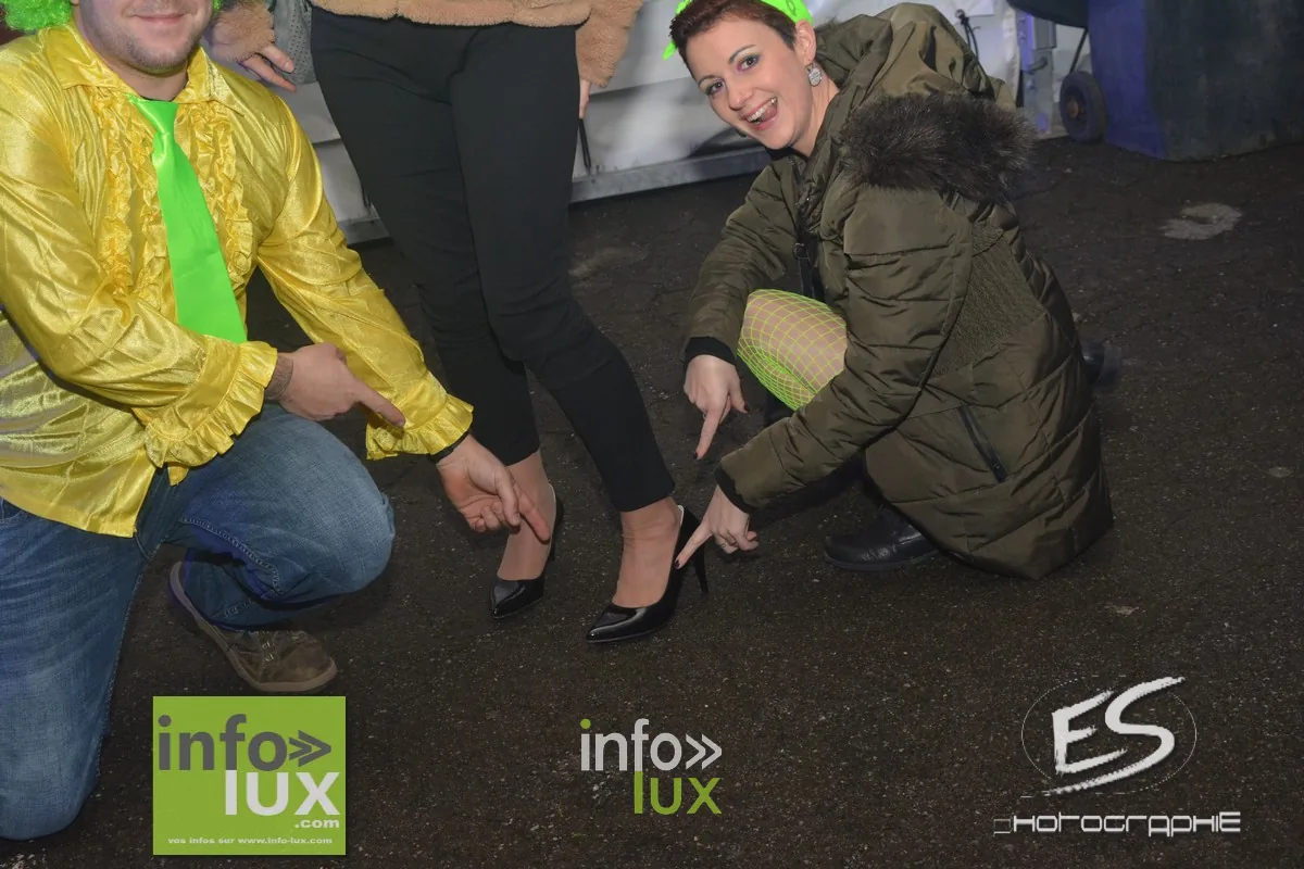Carnaval de Virton / Saint-Mard – Soirée 80-90 2020 — photo 31