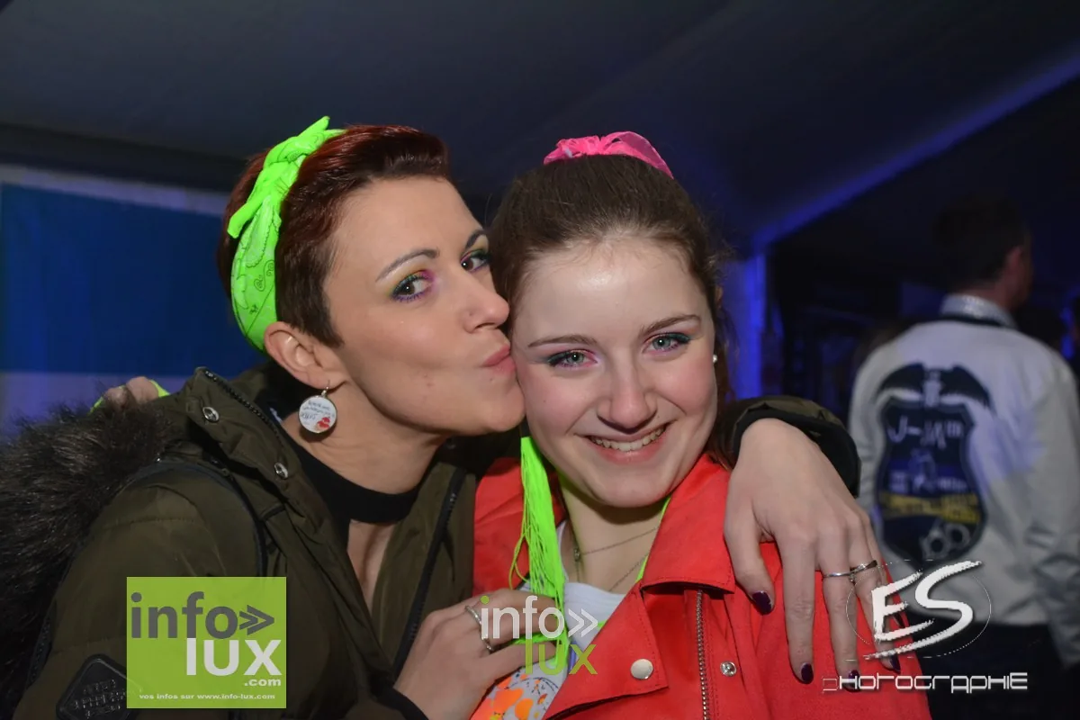 Carnaval de Virton / Saint-Mard – Soirée 80-90 2020 — photo 32