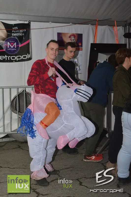 Carnaval de Virton / Saint-Mard – Soirée 80-90 2020 — photo 41