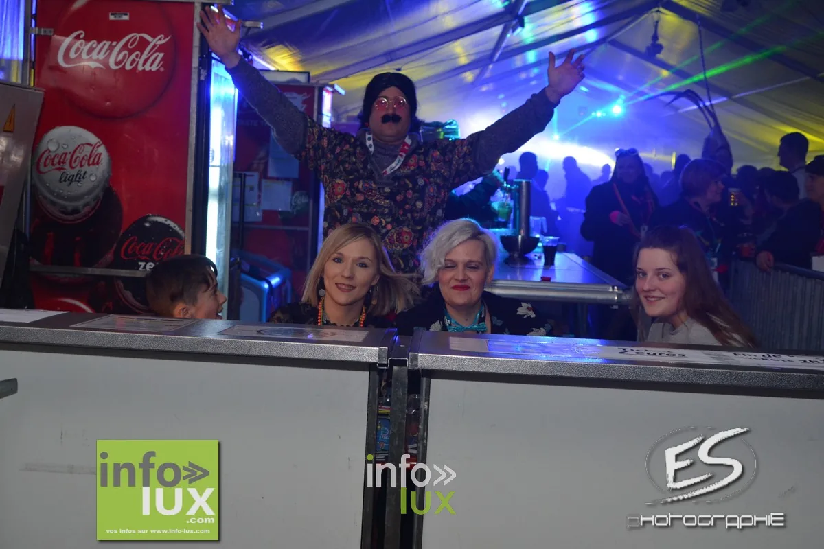 Carnaval de Virton / Saint-Mard – Soirée 80-90 2020 — photo 50