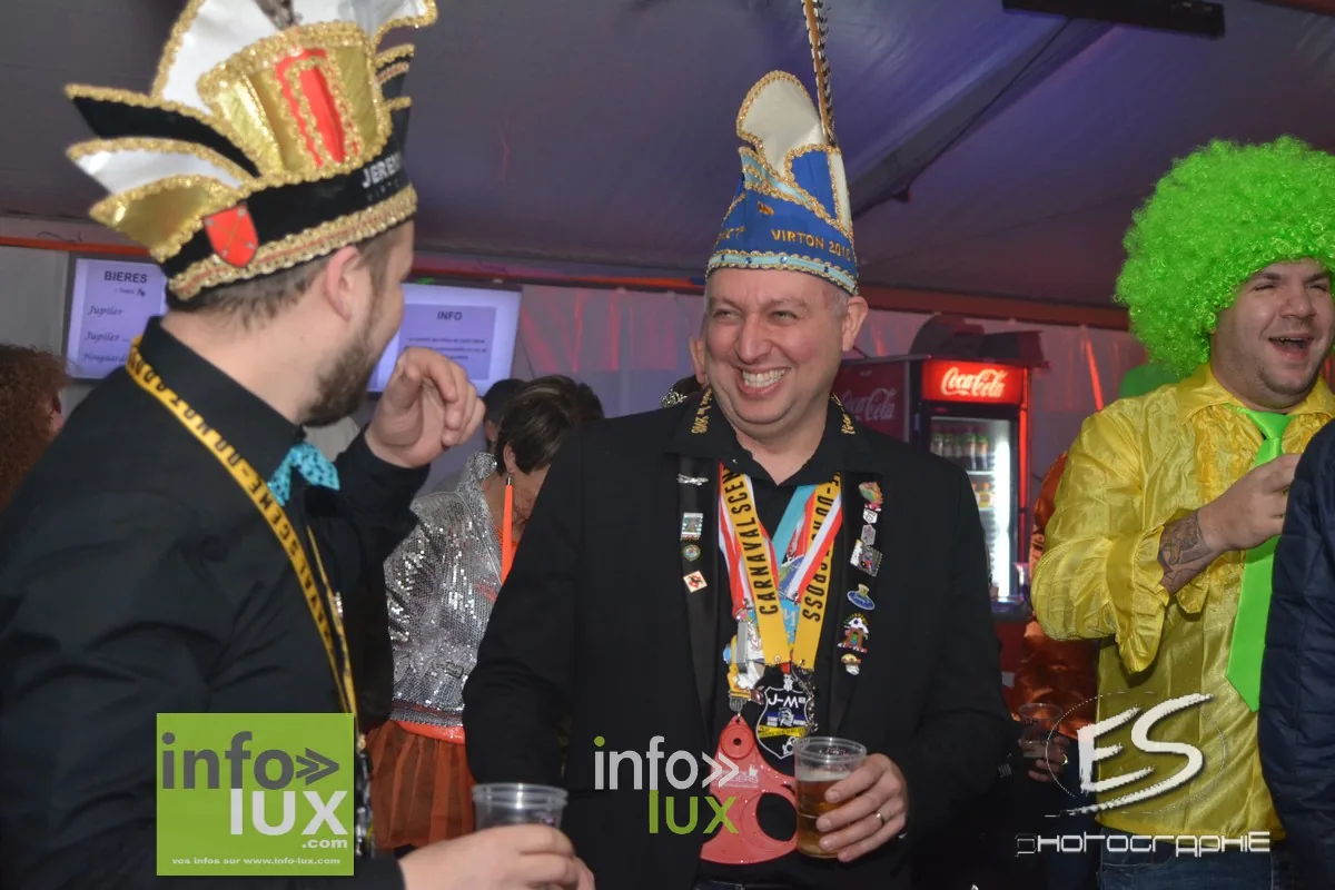 Carnaval de Virton / Saint-Mard – Soirée 80-90 2020 — photo 66