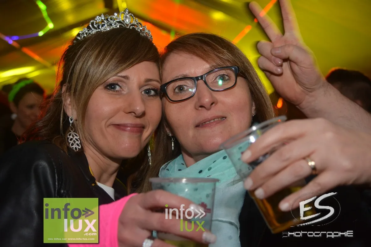 Carnaval de Virton / Saint-Mard – Soirée 80-90 2020 — photo 89