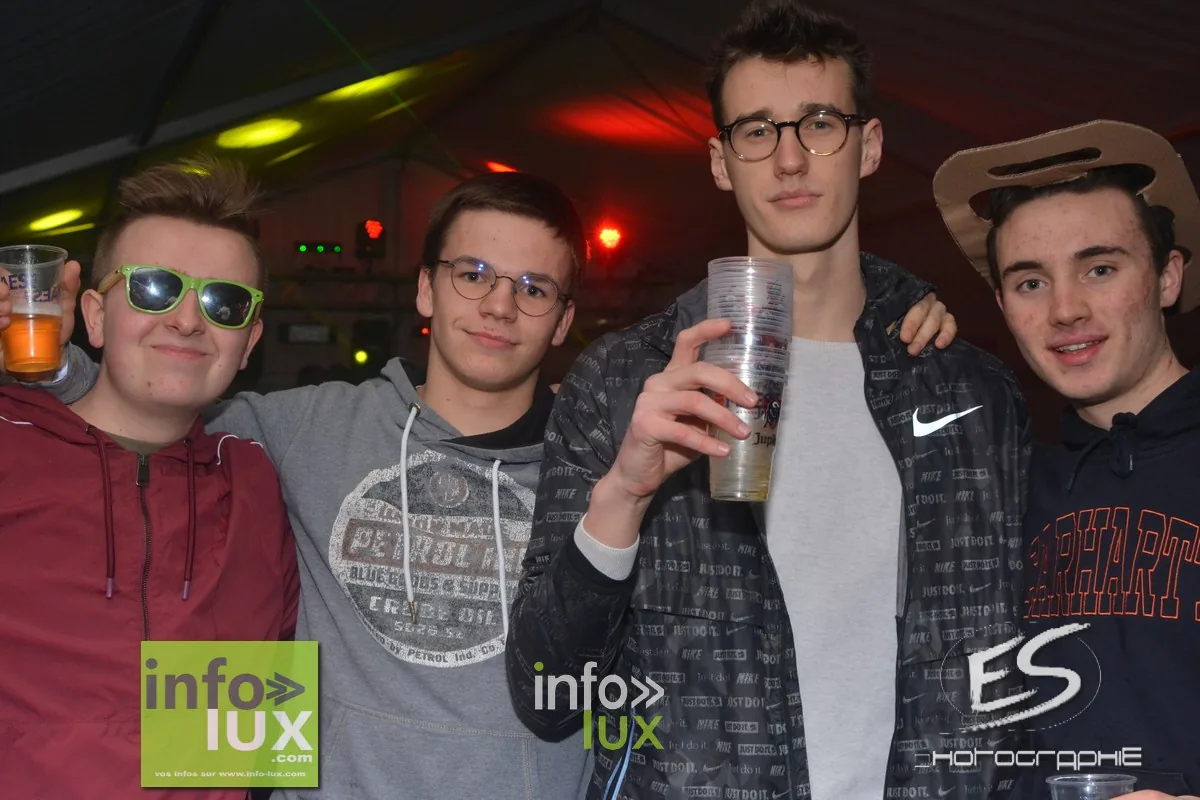 Carnaval de Virton / Saint-Mard – Soirée 80-90 2020 — photo 101