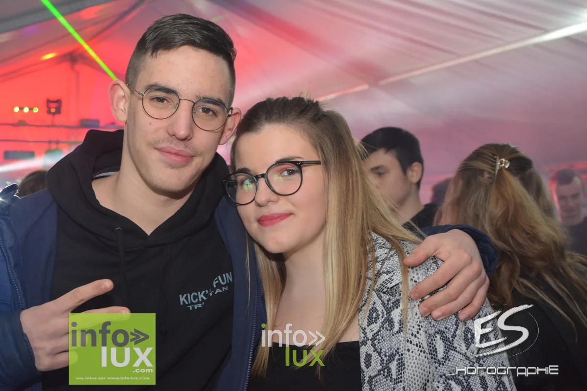 Carnaval de Virton / Saint-Mard – Soirée 80-90 2020 — photo 105