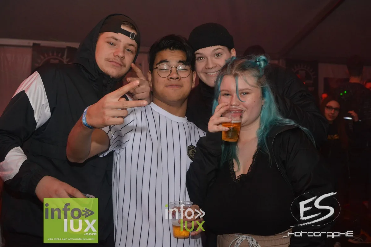 Carnaval de Virton / Saint-Mard – Soirée 80-90 2020 — photo 159