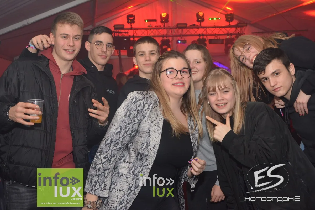 Carnaval de Virton / Saint-Mard – Soirée 80-90 2020 — photo 163