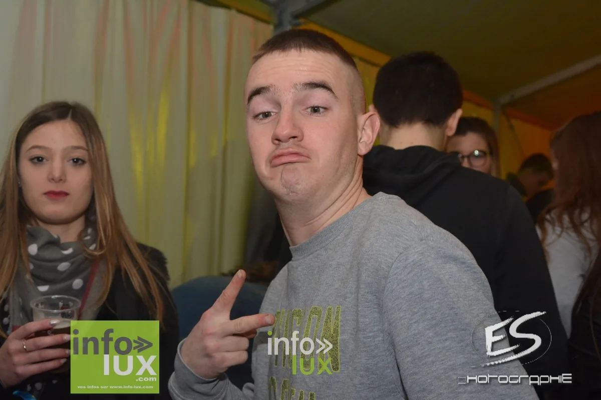 Carnaval de Virton / Saint-Mard – Soirée 80-90 2020 — photo 165