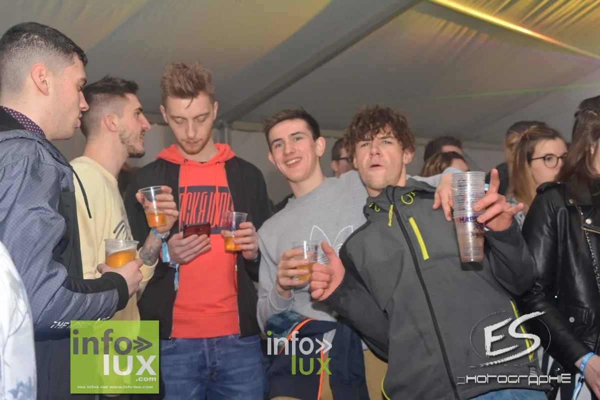 Carnaval de Virton / Saint-Mard – Soirée 80-90 2020 — photo 179