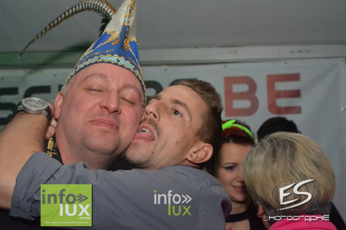 Carnaval de Virton / Saint-Mard – Soirée 80-90 2020 — photo 214