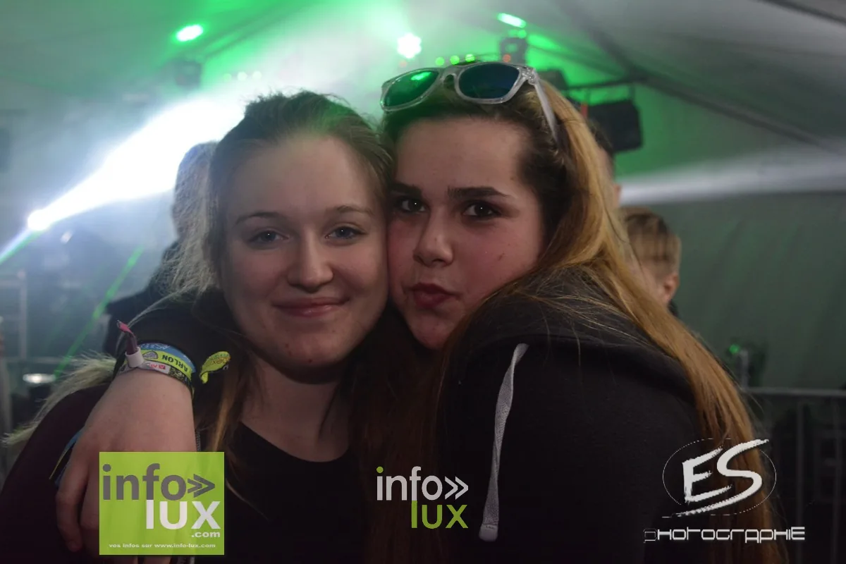 Carnaval de Virton / Saint-Mard – Soirée 80-90 2020 — photo 224