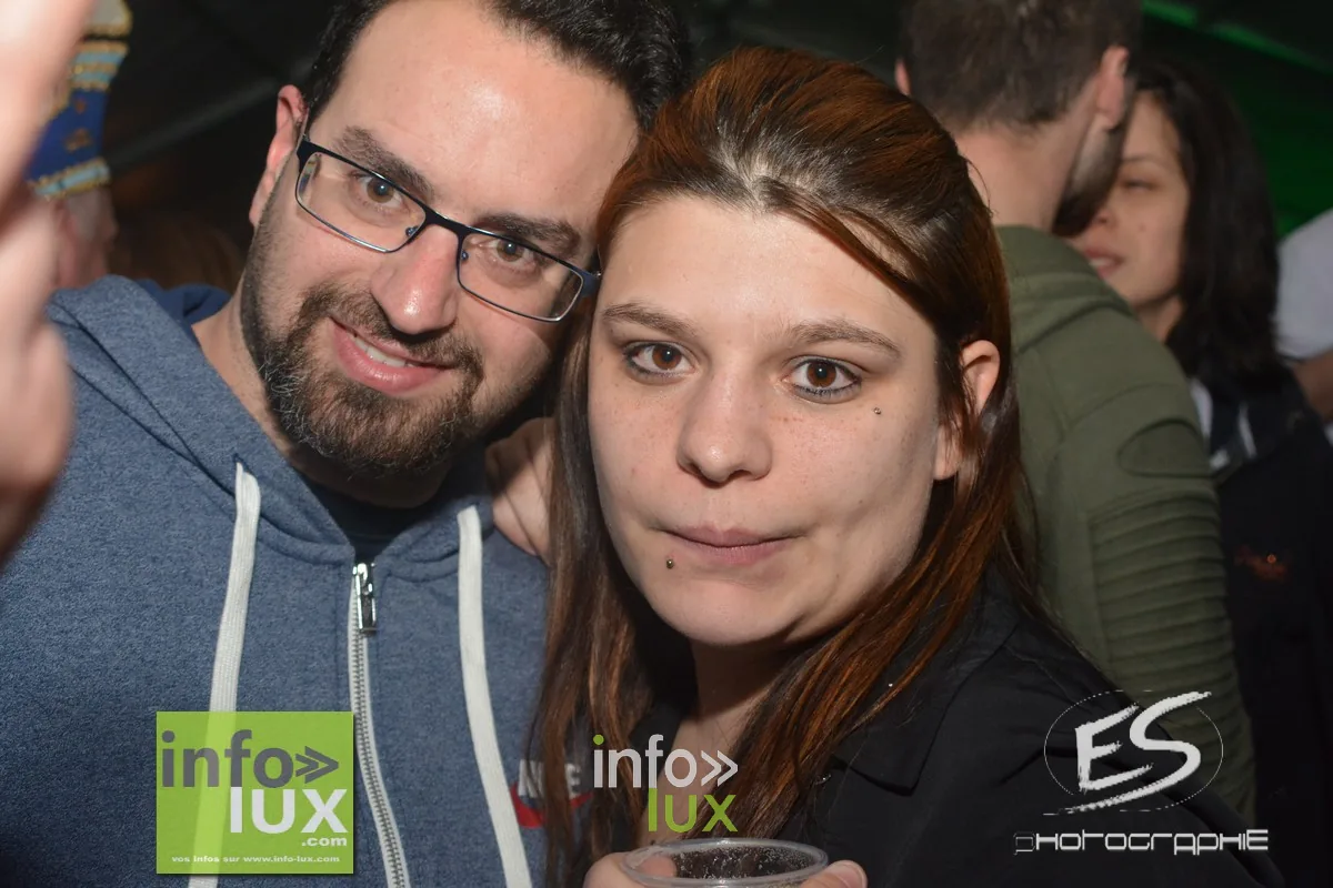Carnaval de Virton / Saint-Mard – Soirée 80-90 2020 — photo 227