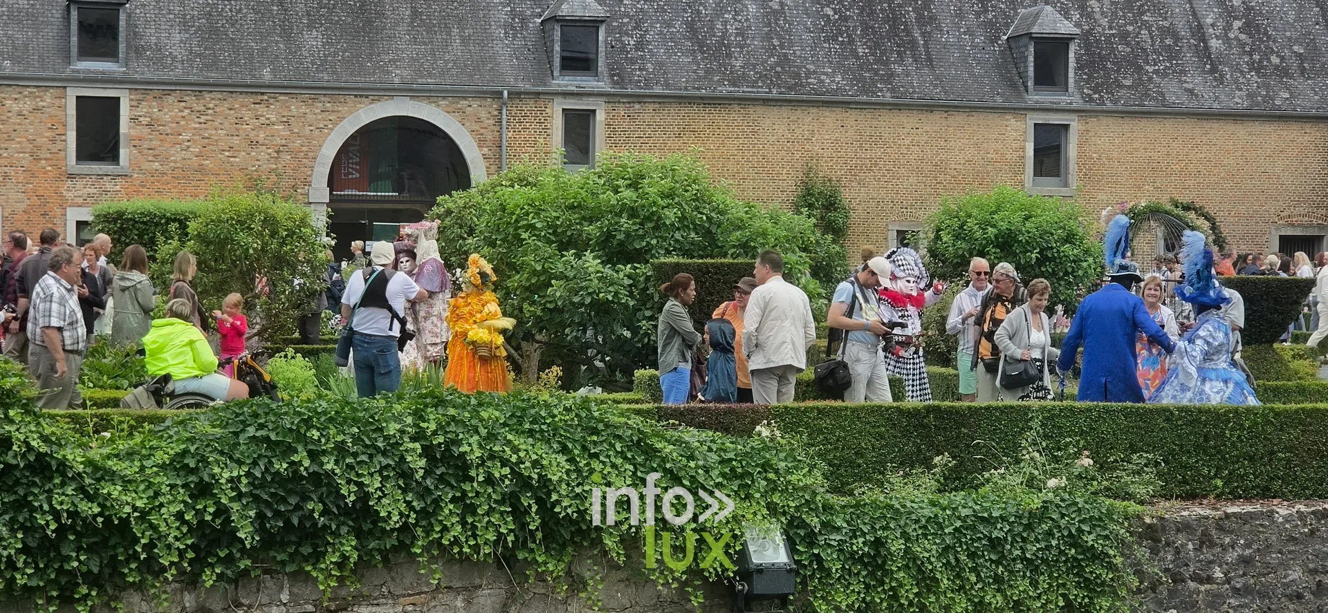 Costumés de Venise Lavaux-Sainte-Anne 2026