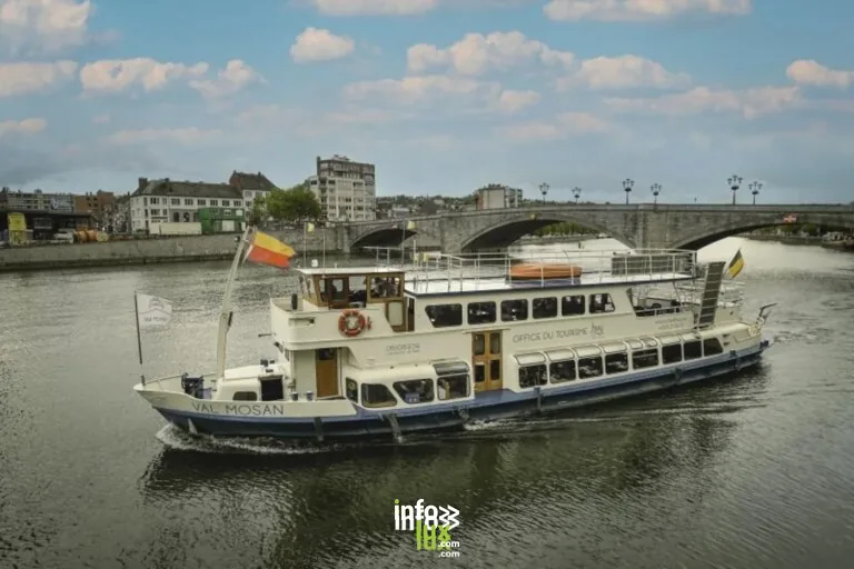 Huy > Sortie > Croisières d’une journée à Namur à bord du Val Mosan 2026