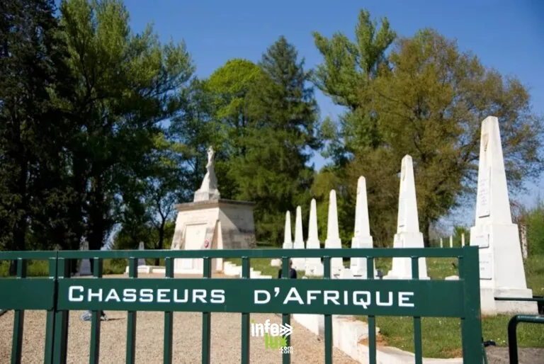 dt memorial des chasseurs d afriq floing