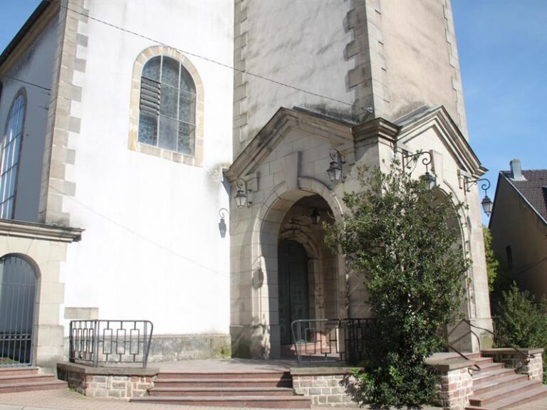 Église Saint-Innocent à Grosbliederstroff