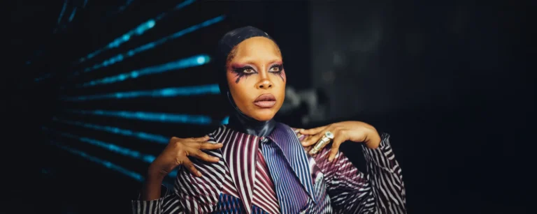 Erykah Badu presente son concept scenique IMEHO au Bozar de Bruxelles le 14 octobre 2026