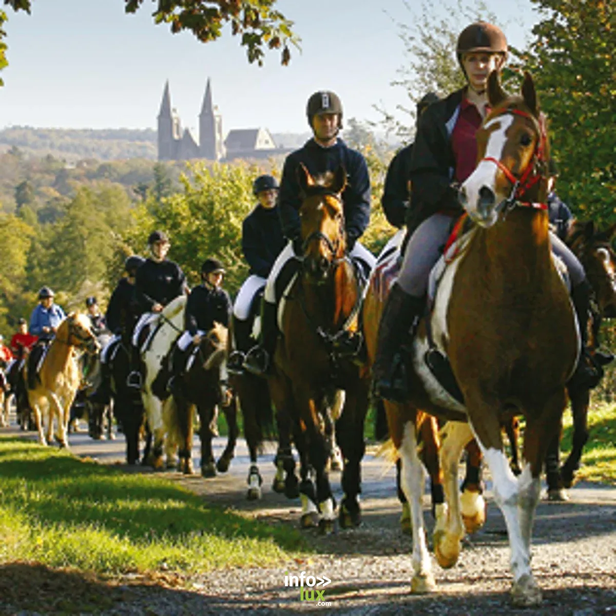Affiche officielle Fête de la Saint-Hubert à Maredsous 2026