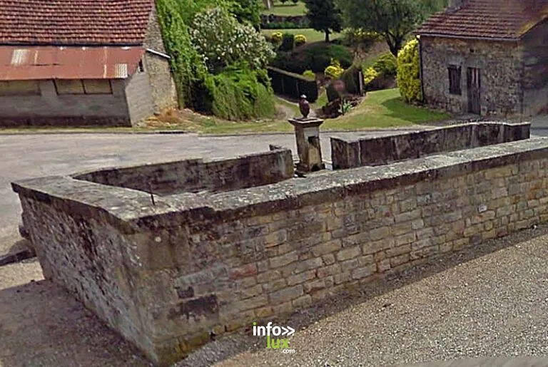 Fontaine de Pierrefaites
