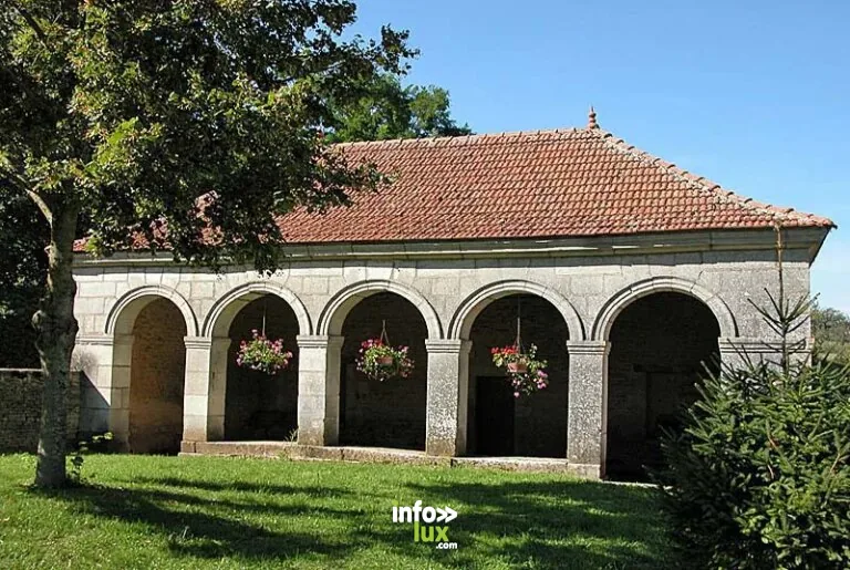Fontaine-lavoir de Marac
