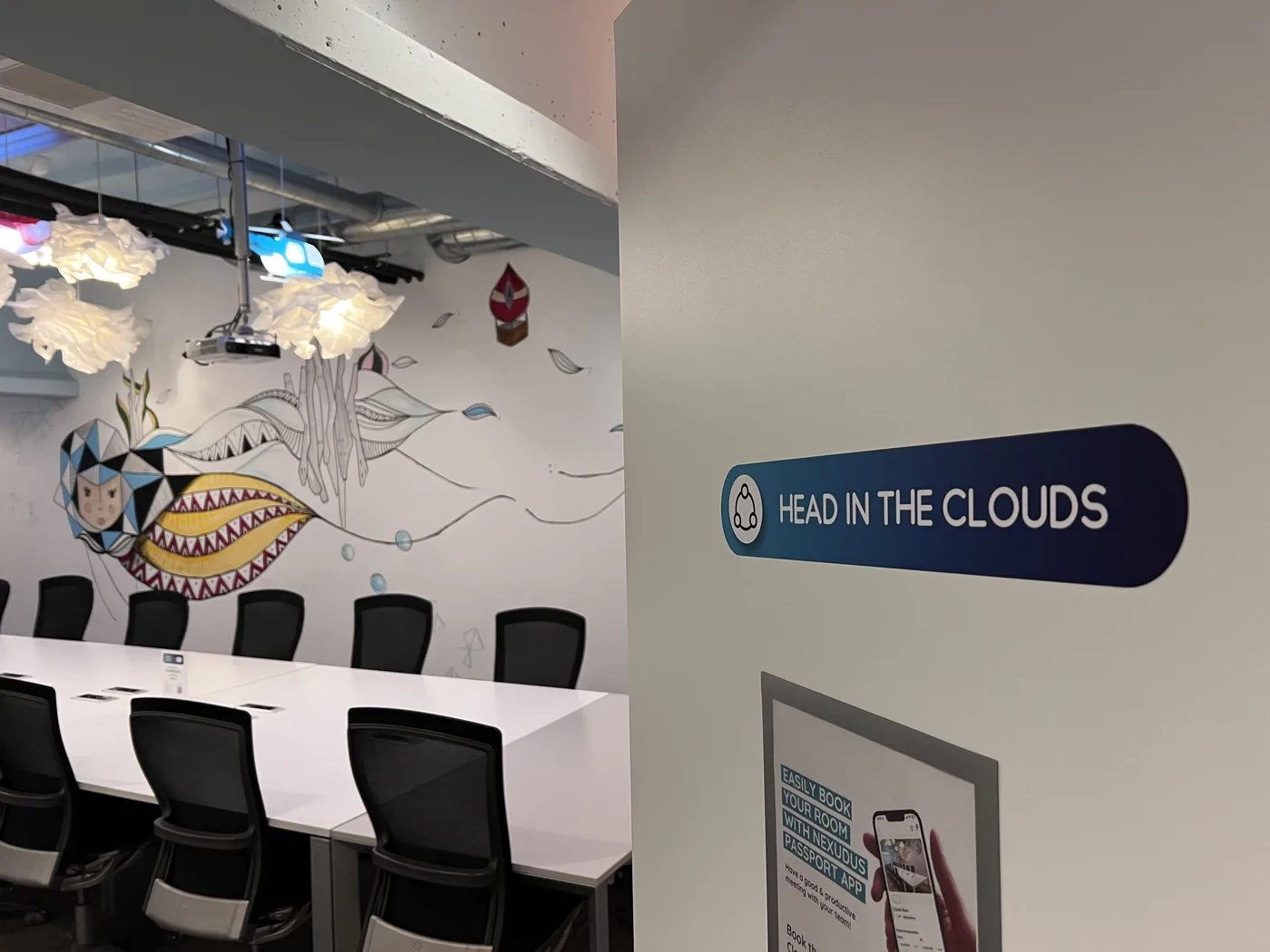 Studio et formation podcast chez The Podcast Factory Org a Evere