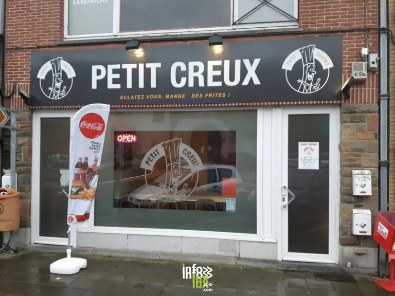 Friterie Petit Creux à Wavre : le hamburger maison en vedette
