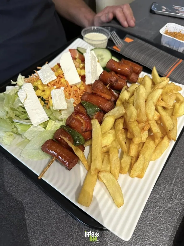 Snack des retrouvailles, friterie à Onhaye