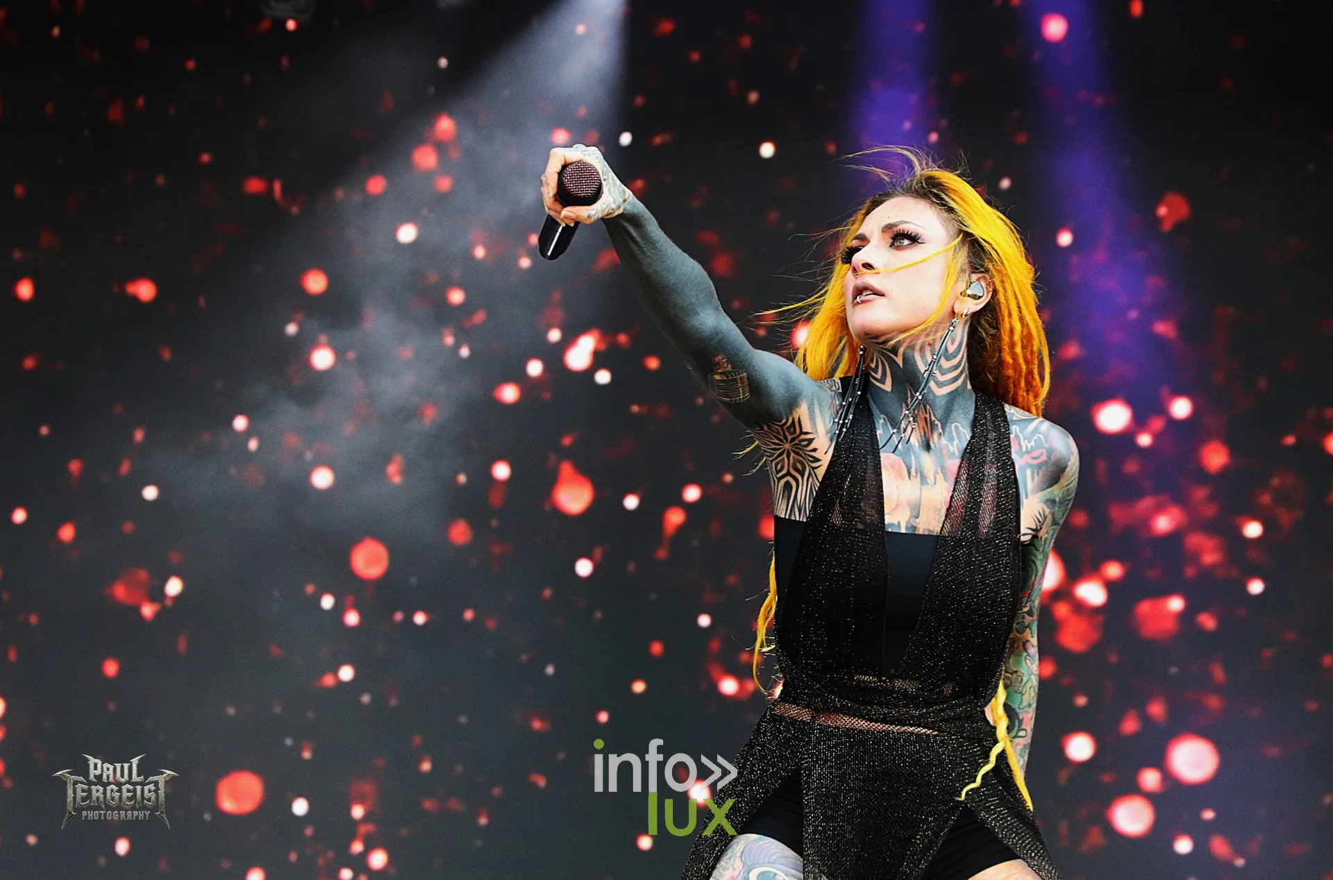 Infected Rain en concert au Graspop Metal Meeting 2026, Lena Scissorhands, photo Paul Tergeist
