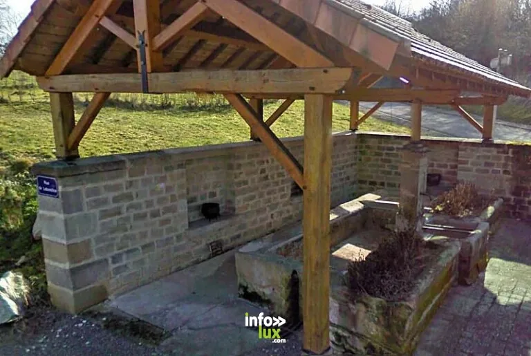 LAVOIR DE LARIVIERE-ARNONCOURT (2)