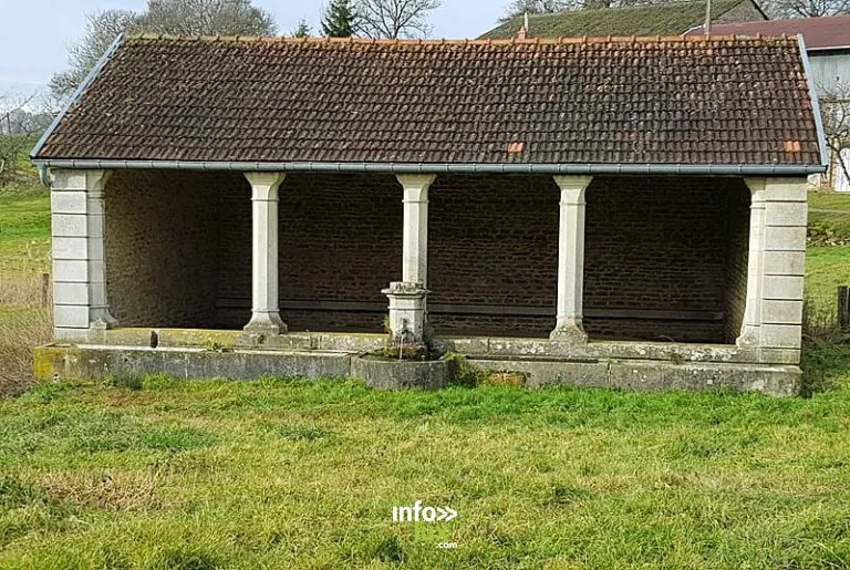 Lavoir de Perrusse (2)