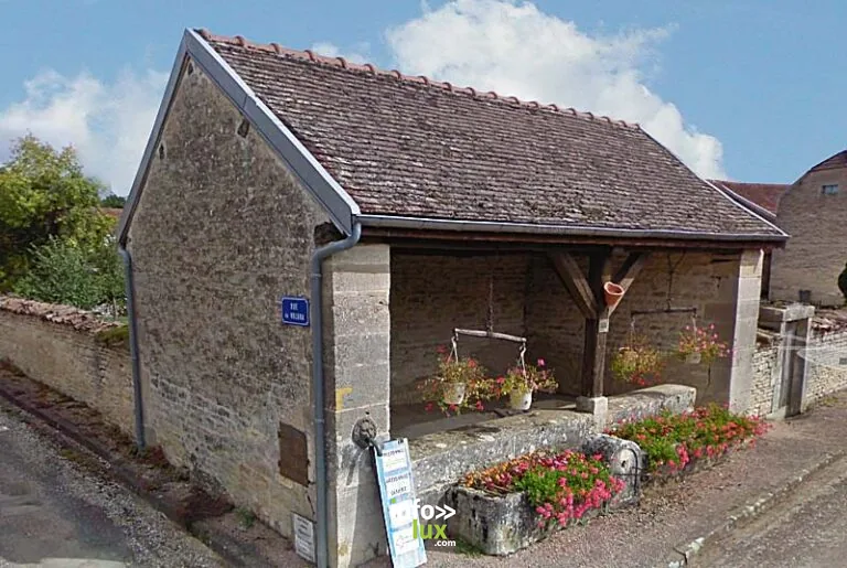 Lavoir de Rouvres-sur-Aube (1)