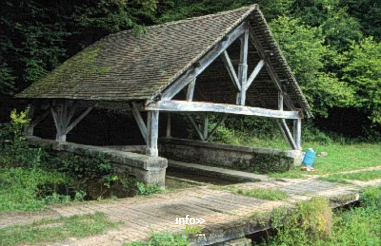 Lavoir de Sombreuil à Fronville