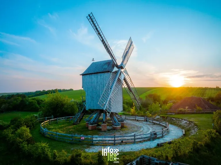 Moulin à vent de Dosches
