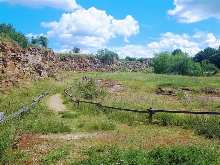 Réserve Naturelle Nationale géologique à Hettange-Grande : parc, jardin et balade nature