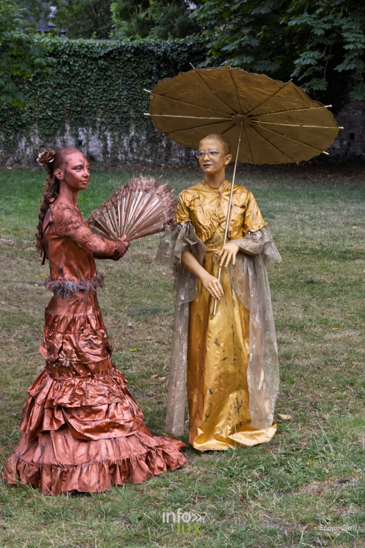 Statue vivante au festival Statues en Marche 2026 a Marche-en-Famenne, photo Etienne Pixel
