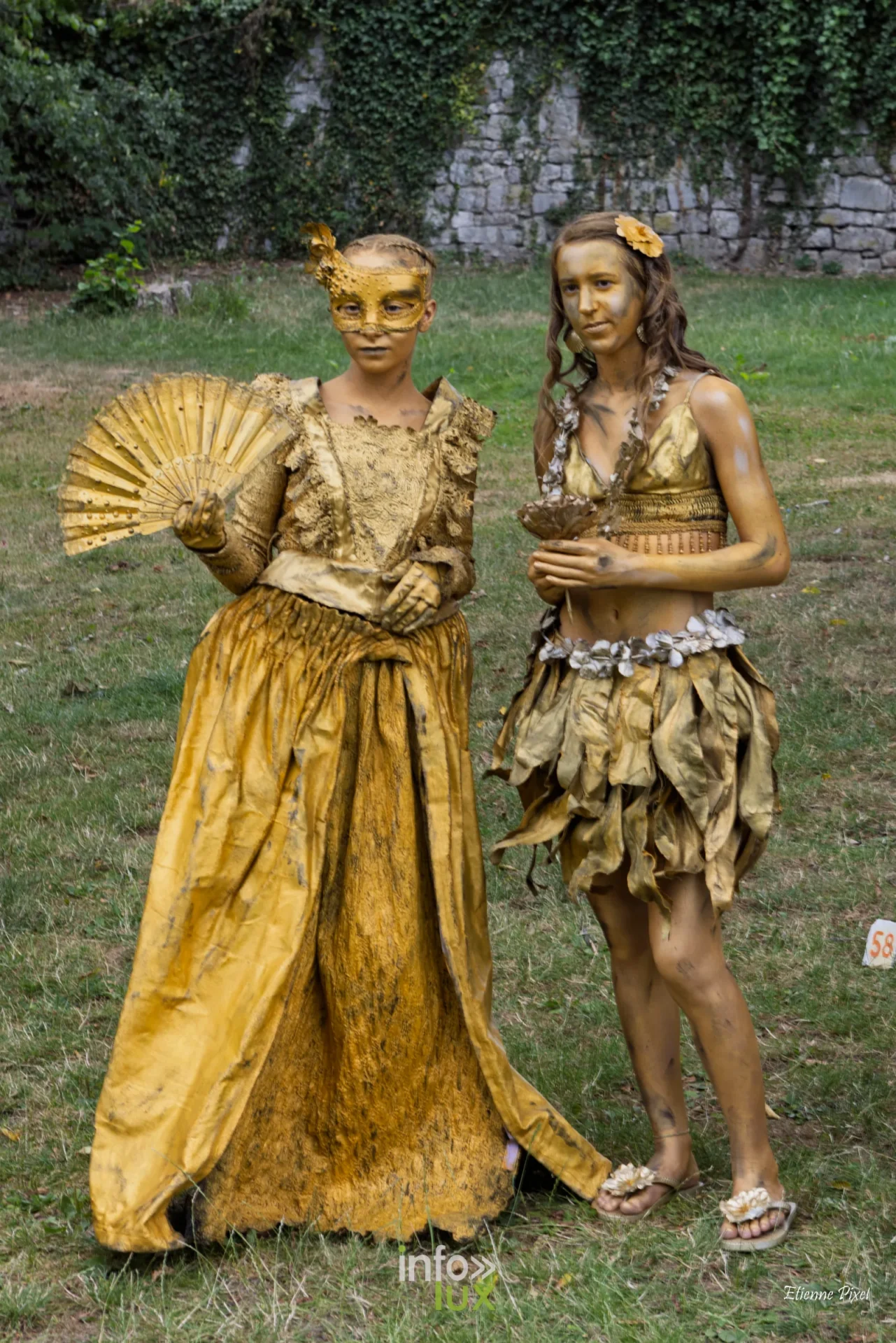Statue vivante au festival Statues en Marche 2026 a Marche-en-Famenne, photo Etienne Pixel