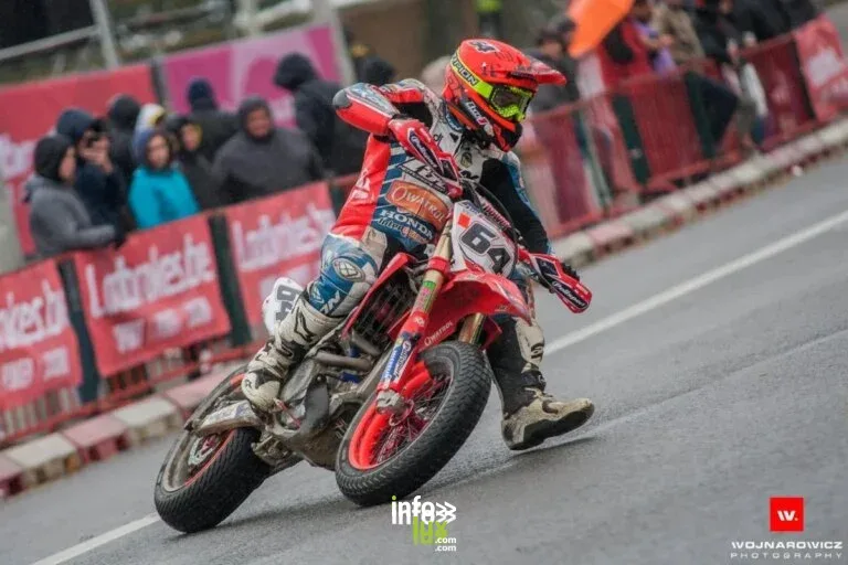 Mettet > Sortie > Superbiker de Mettet 2026