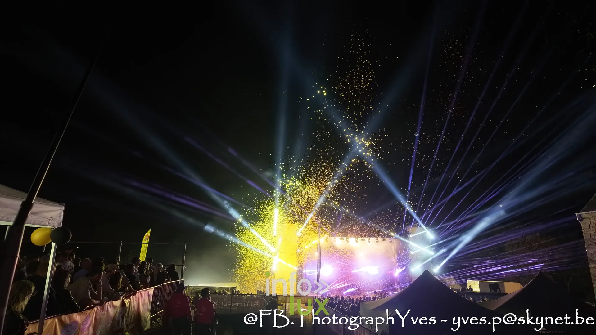 Ambiance festive et jeux de lumiere lors des Festivites du 21 juillet 2026 a Tellin